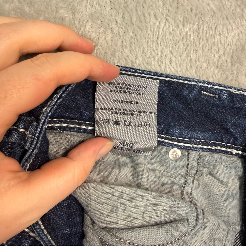 Silver Suki Bootcut Dark Wash Embroidered Jeans Women’s 30 - Picture 9 of 12